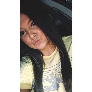 Meet your Posher, Lauren